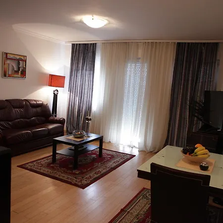 Apartment Residence Apartments *