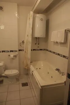 Residence Apartments *